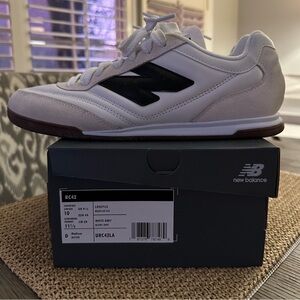 Men’s New Balance RC42 lifestyle sneaker white grey size 10